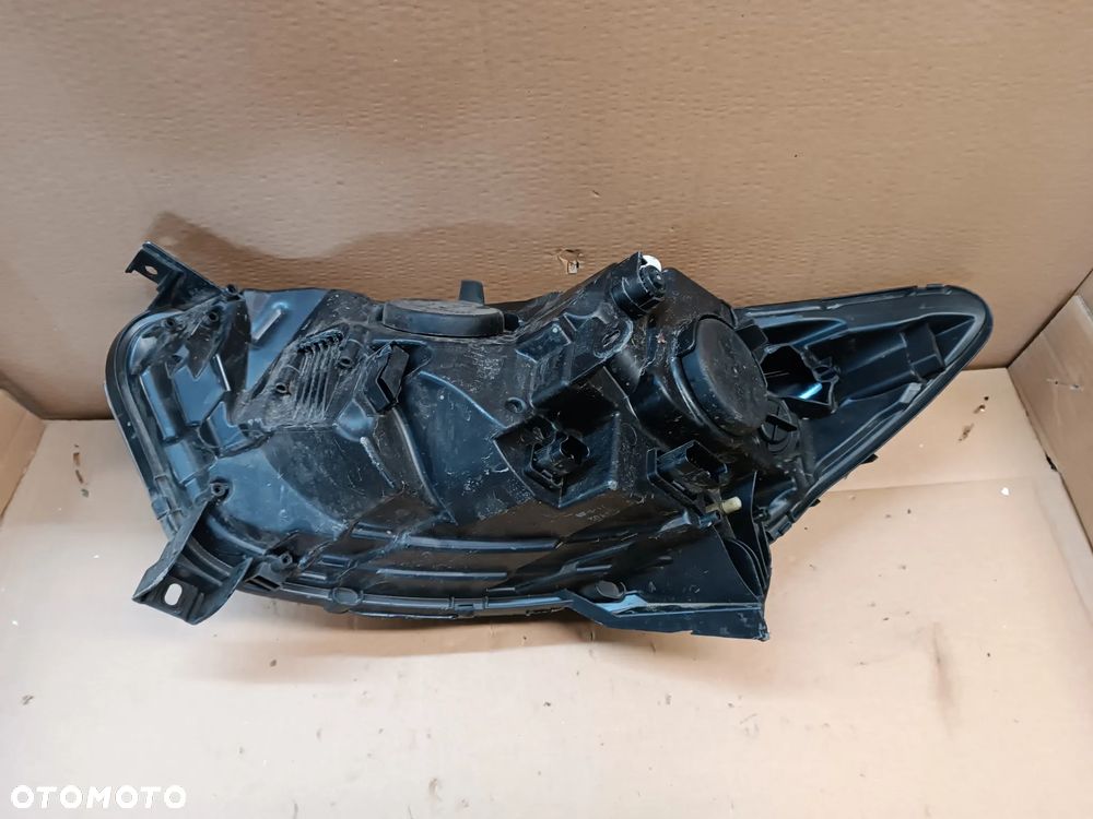 LAMPA PRZÓD PRZEDNIA PRAWA RENAULT CAPTUR 1 - 4