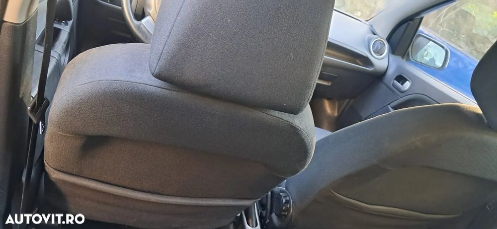 Ford Fiesta - 16