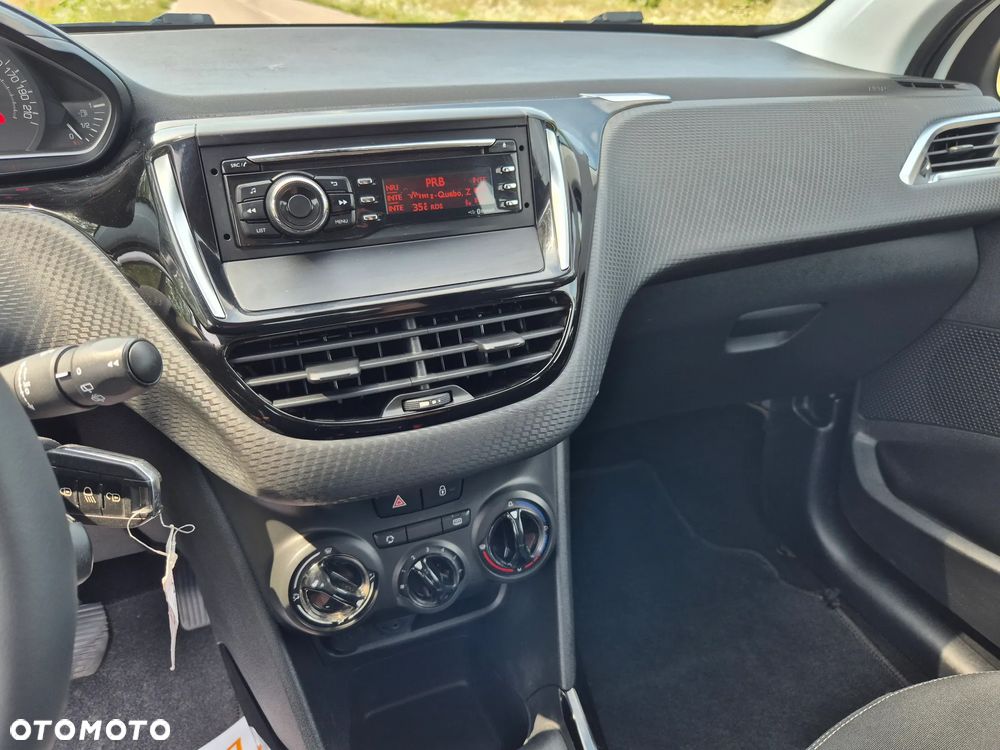 Peugeot 2008 PureTech 82 Active - 34