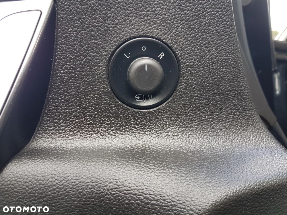 Opel Astra 2.0 CDTI DPF ecoFLEX SportsTourer Start/Stop Exklusiv - 28