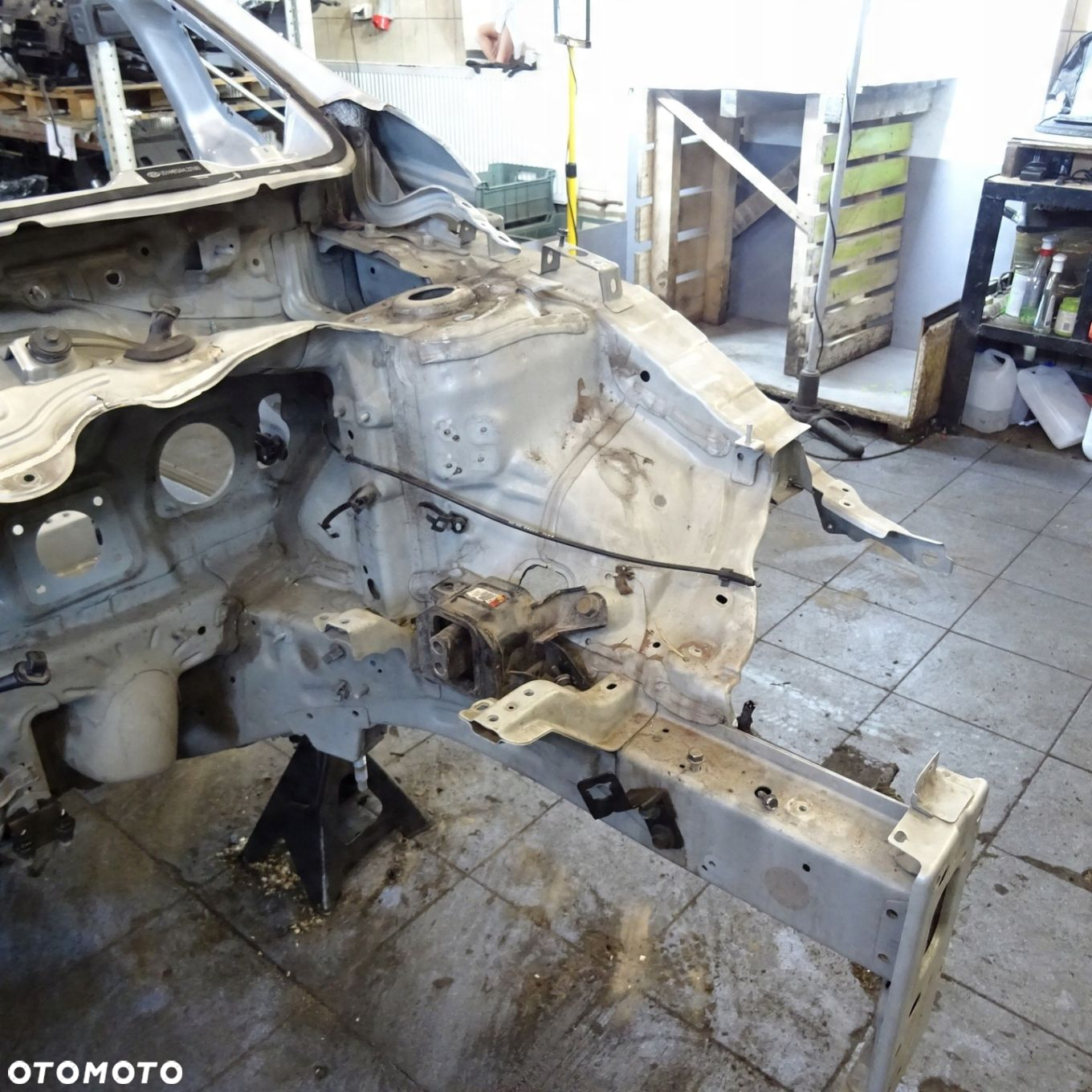 KIA CEED II PODŁUŻNICA LEWA KC - 2