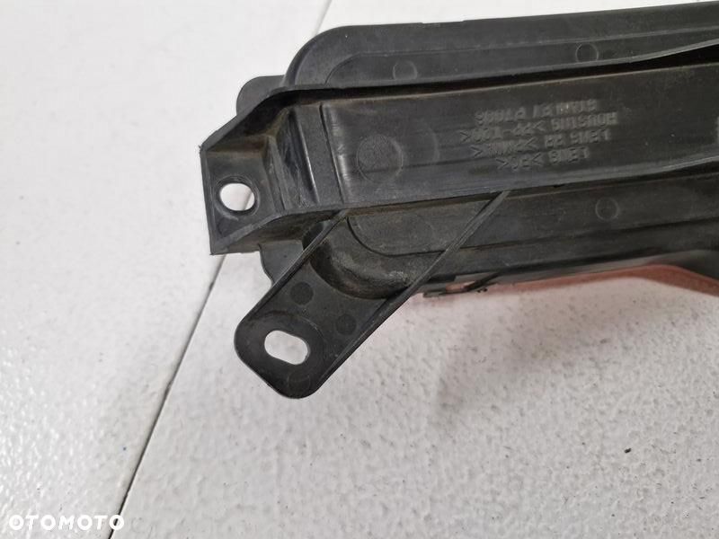 INFINITI EX30 LAMPA ŚWIATŁO PRAWY TYŁ KIERUNKOWSKAZ TYLNY - 4