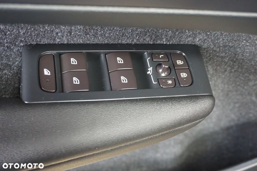 Volvo XC 40 T4 Geartronic Inscription - 26