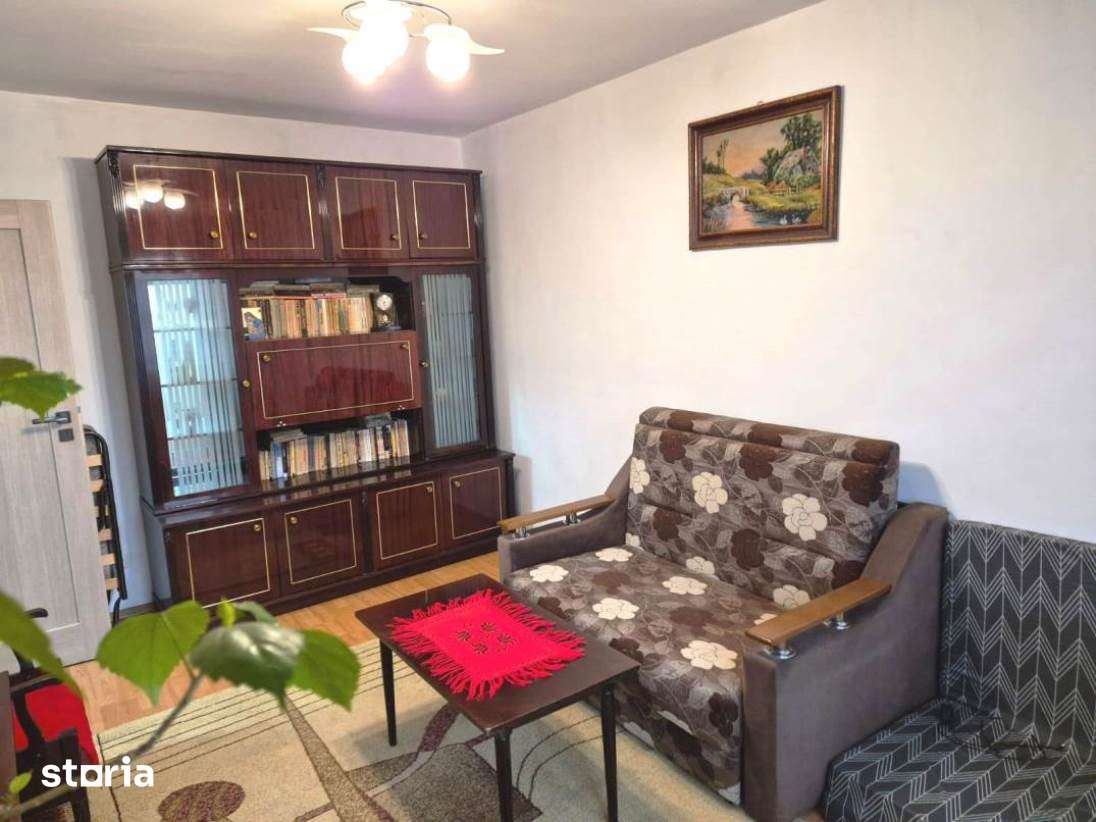 Apartament 2 camere decomandat zona Mihai Viteazu — fotografia 1