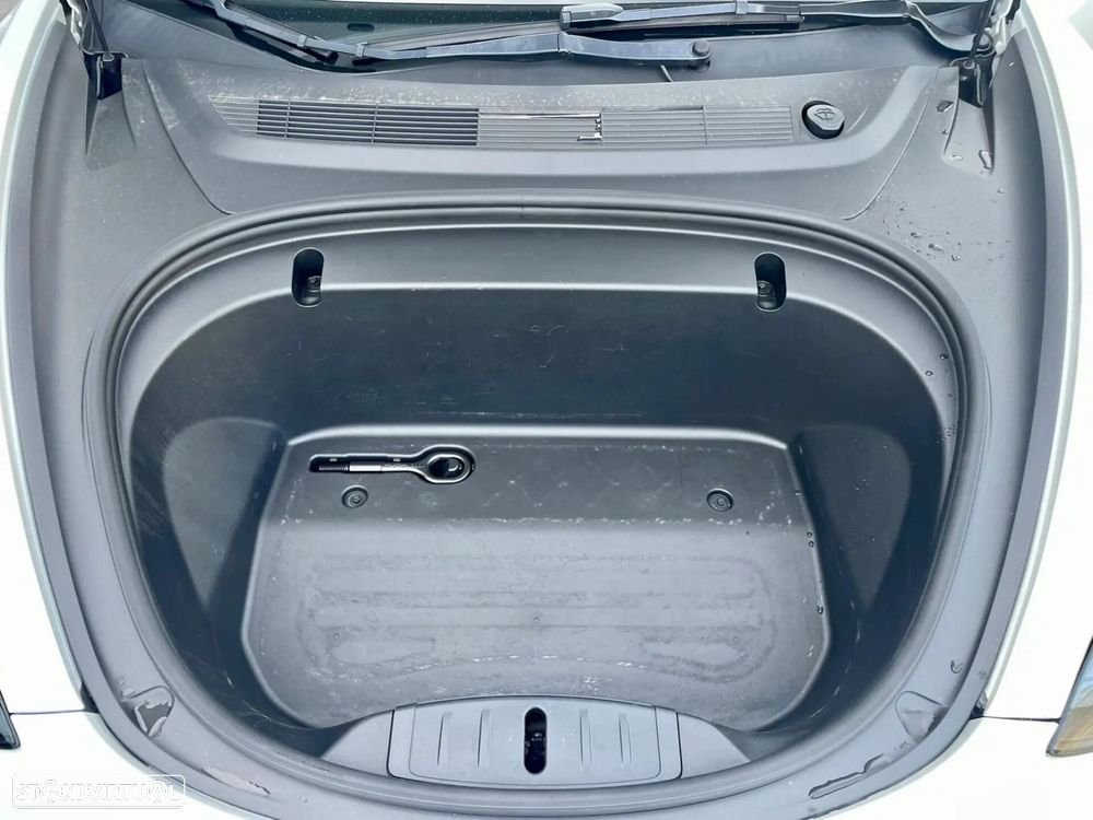 Tesla Model 3 Standard Range Plus RWD - 12