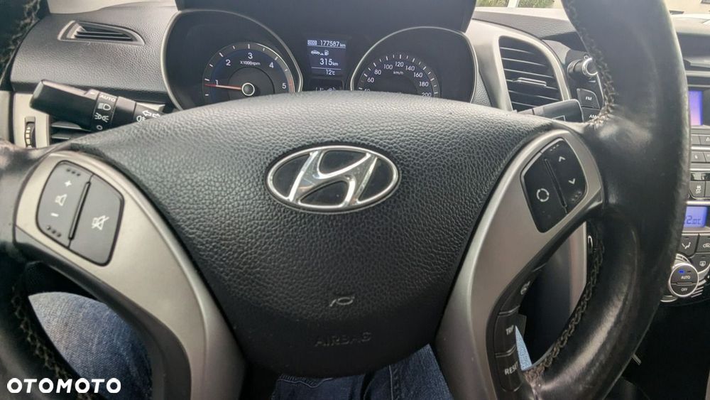 Hyundai i30 2013