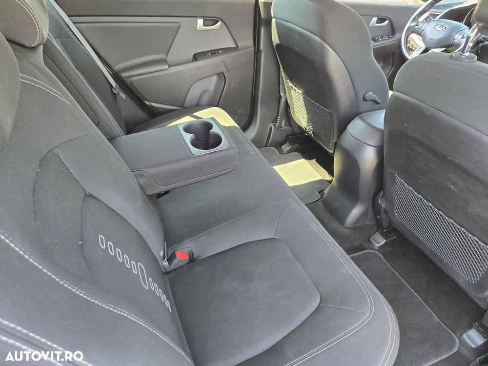 Kia Sportage 1.7 DSL MT 4x2 STYLE - 5