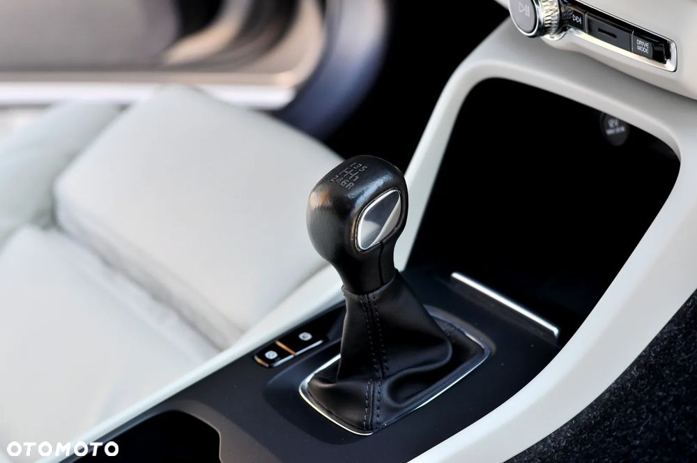 Volvo XC 40 T3 Inscription - 20