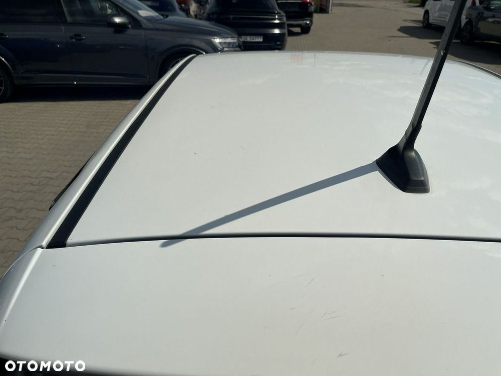 Dacia Sandero TCe 90 Comfort - 13