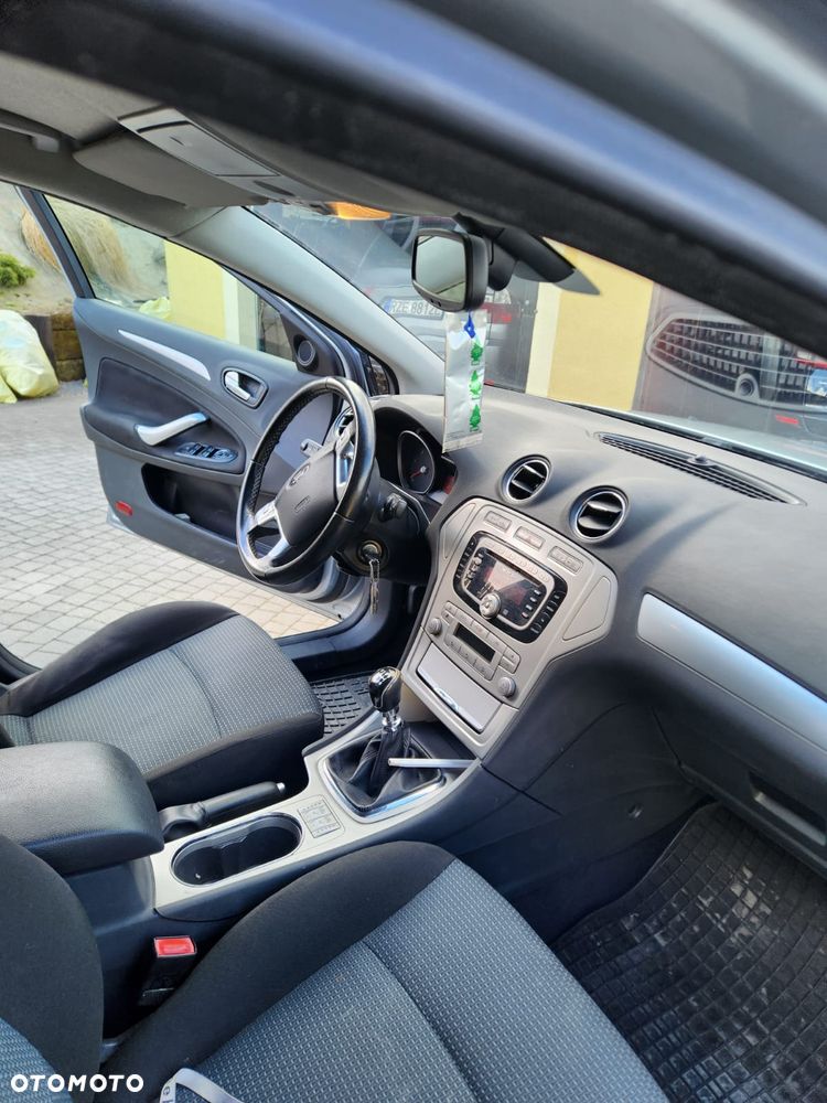 Ford Mondeo 2.0 TDCi Trend - 6