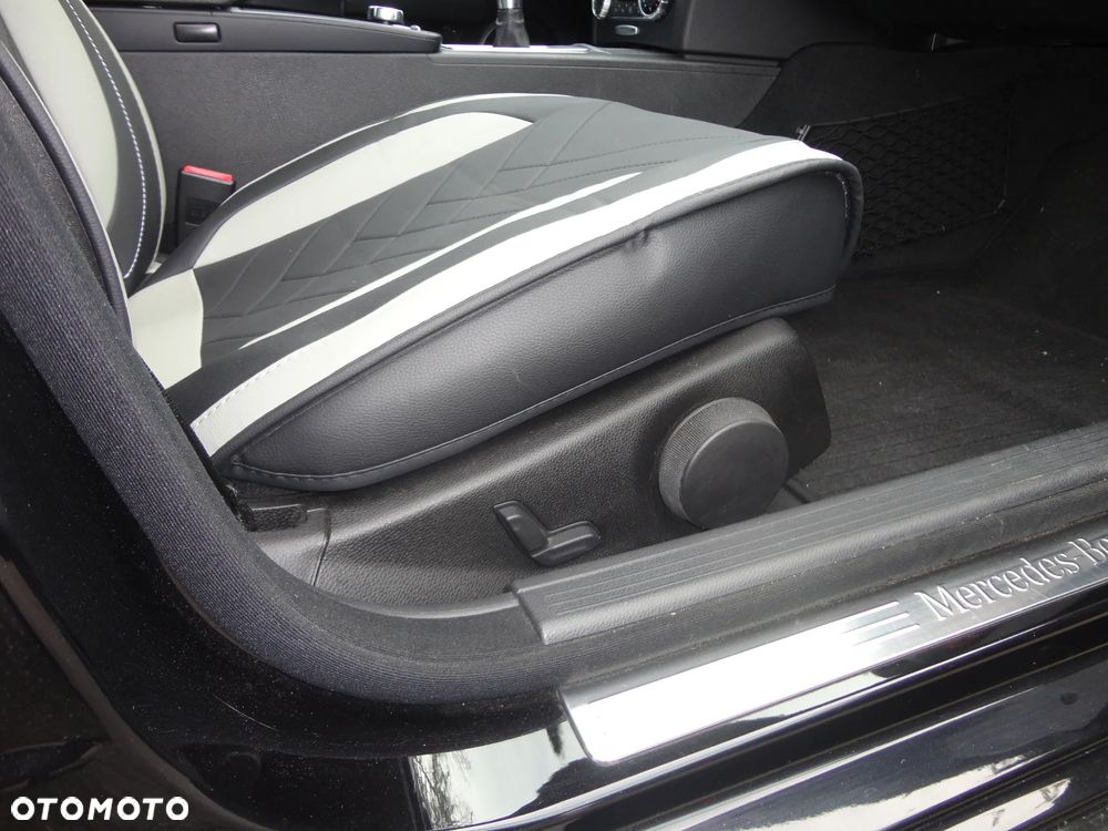 Mercedes-Benz Klasa C 180 BlueEFFICIENCY Avantgarde - 13