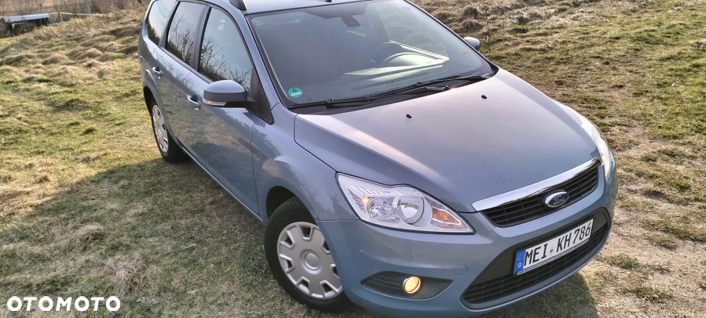 Ford Focus 1.6 16V Trend - 1