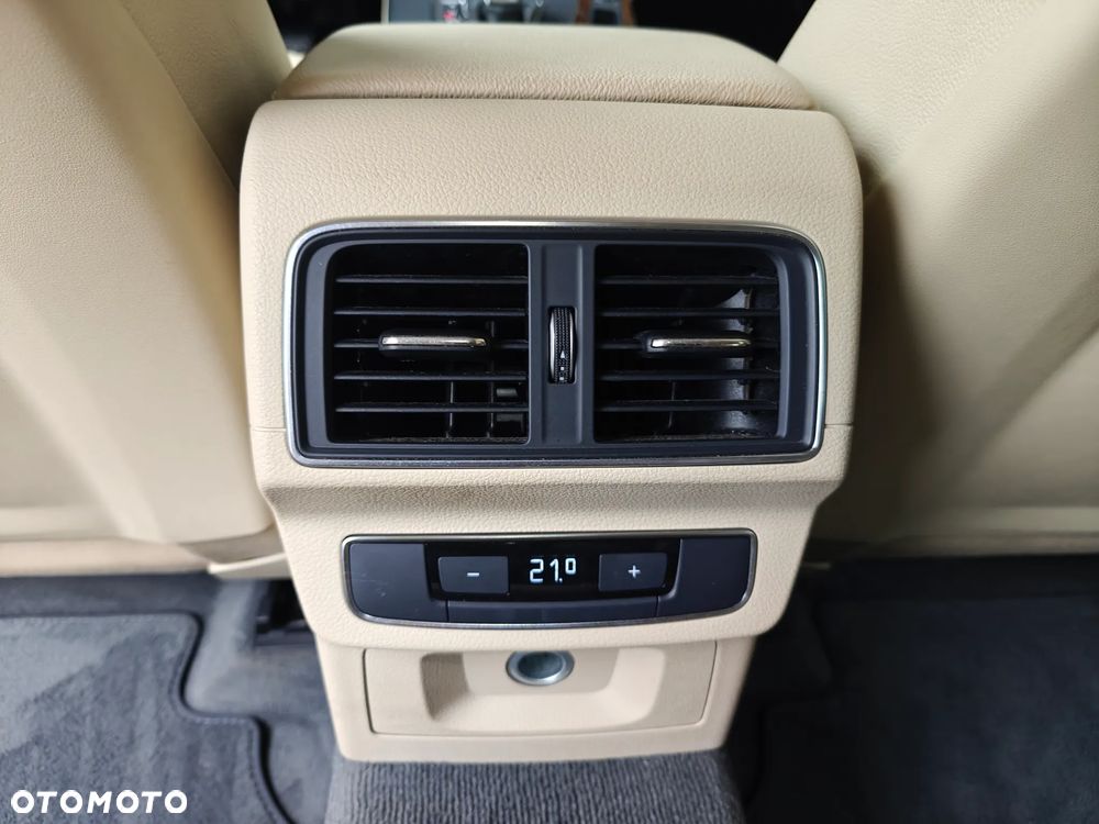 Audi Q5 2.0 TDI Quattro S tronic design - 23