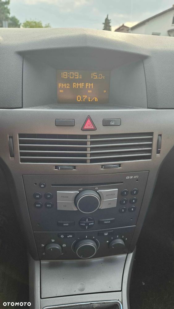 Opel Astra 1.4 Cosmo - 11