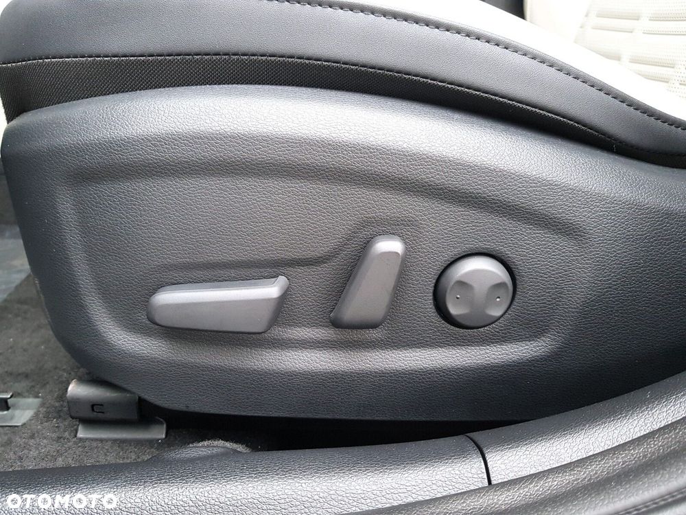 Kia XCeed 1.6 T-GDI Business Line DCT - 21