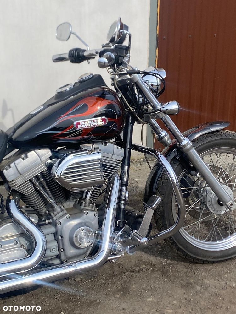 Harley-Davidson Dyna - 7