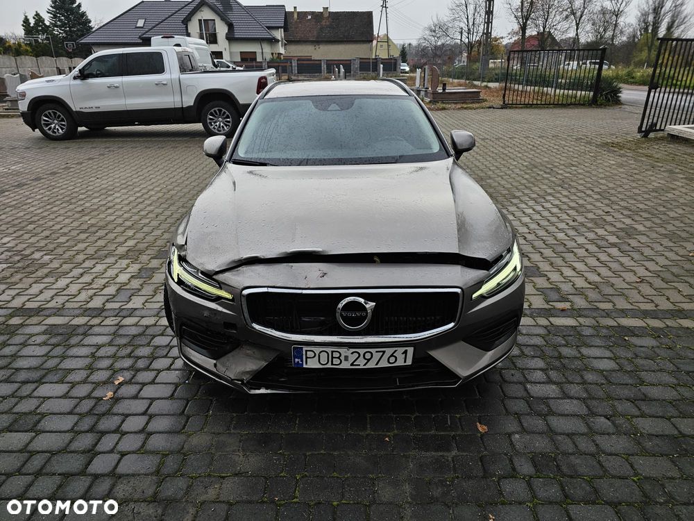 Volvo V60 D3 Momentum - 4