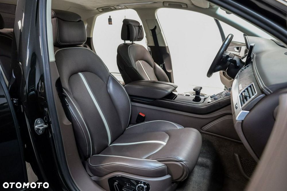 Audi A8 - 26