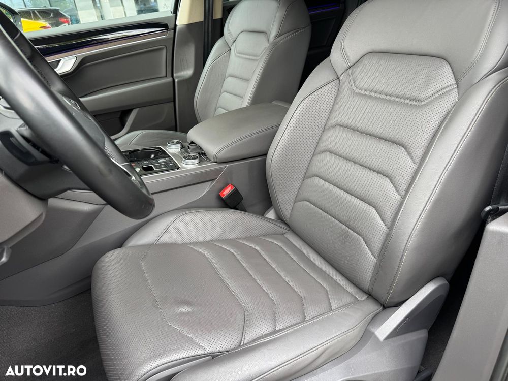 Volkswagen Touareg V6 TDI Elegance - 9