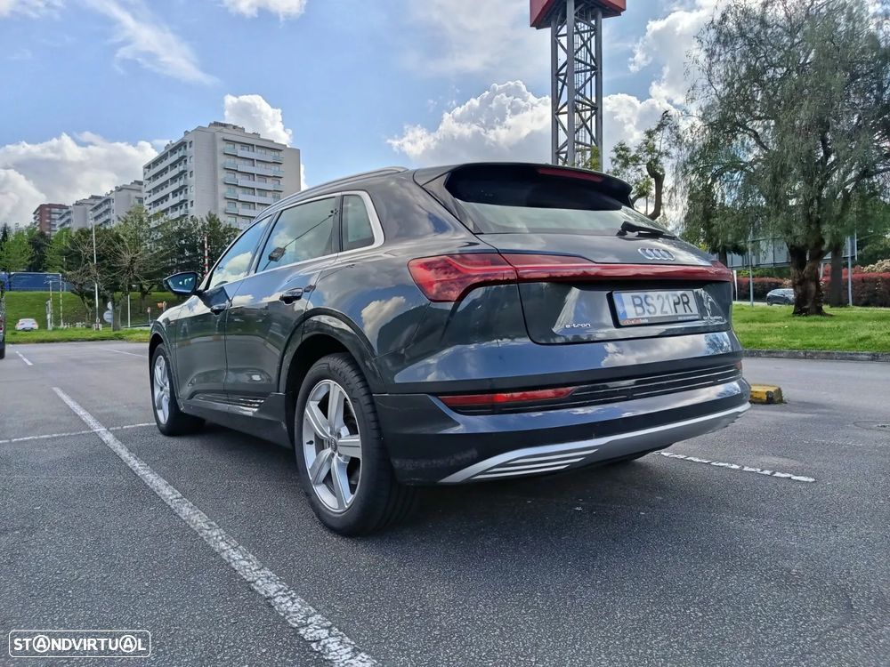 Audi e-tron 50 quattro - 8