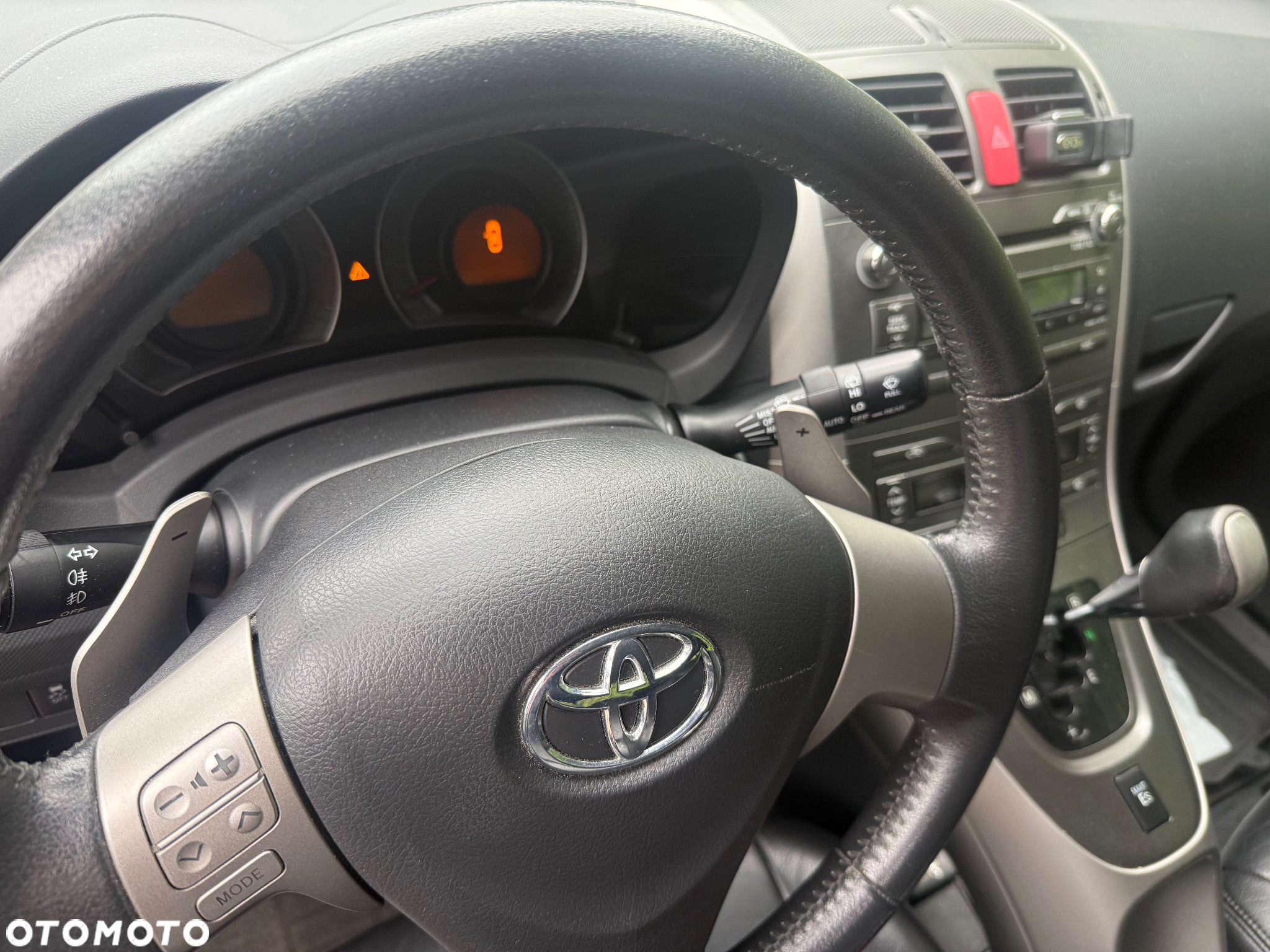 Toyota Auris 1.6 VVT-i Premium MM - 15