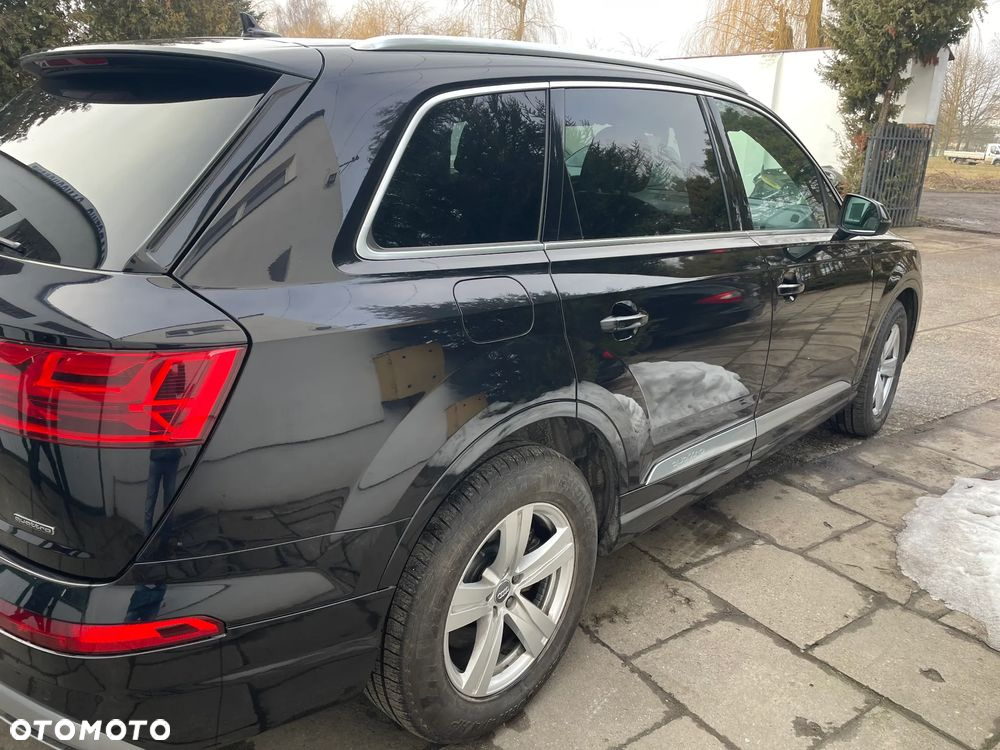 Audi Q7 - 4