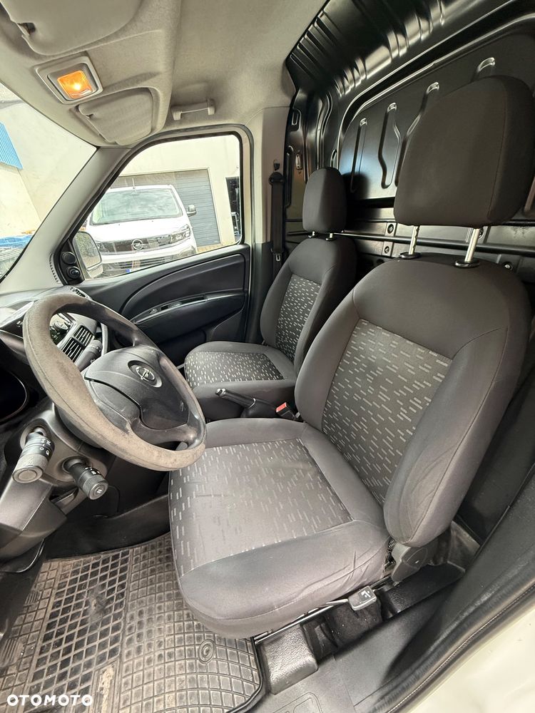 Opel Combo - 14