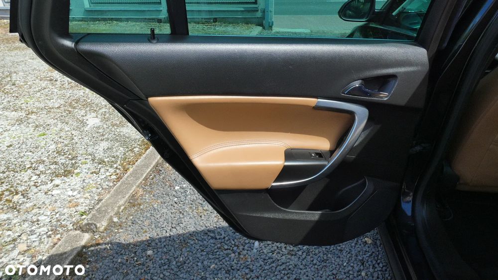 Opel Insignia 1.8 Cosmo - 28