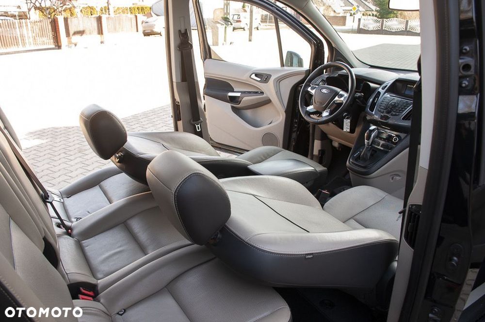 Ford Transit Connect - 24