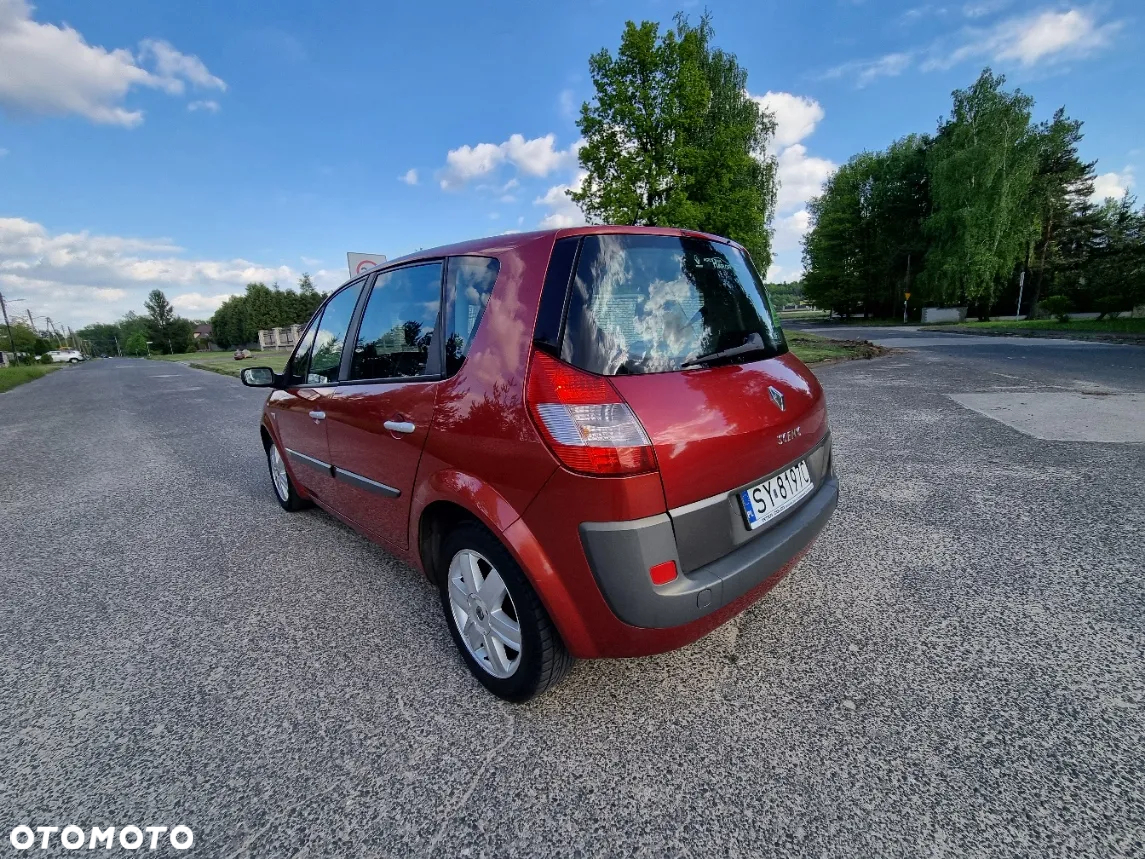 Renault Scenic 1.6 Confort Privilege - 8