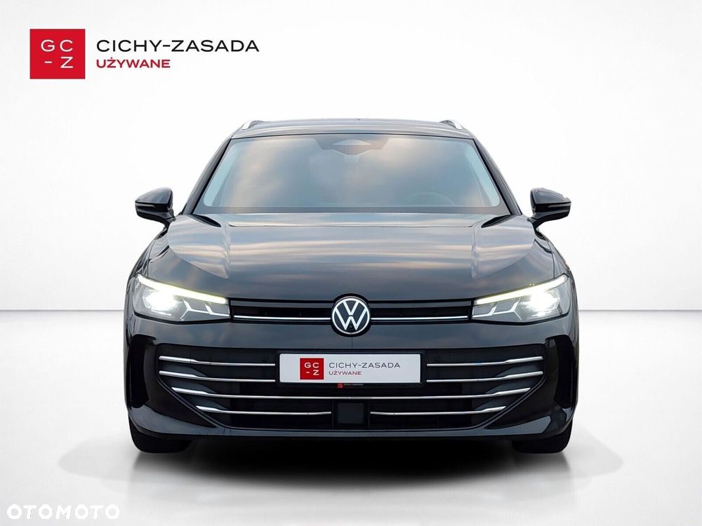 Volkswagen Passat - 8