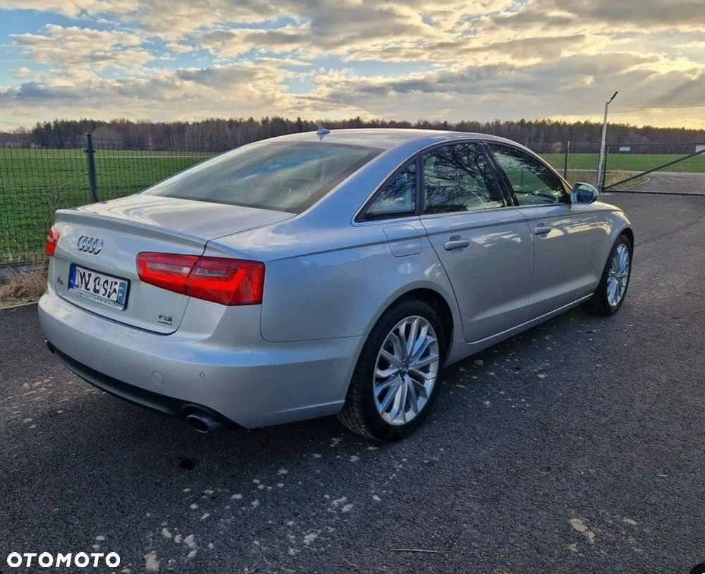 Audi A6 Limousine 2.8 FSI Quattro S tronic - 11