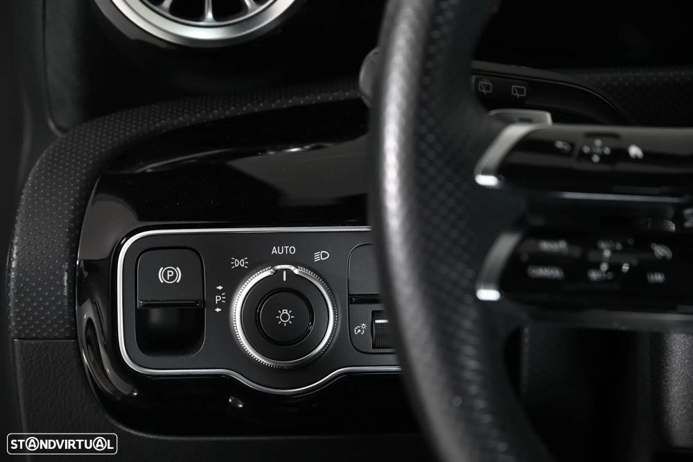 Mercedes-Benz A 200 - 19
