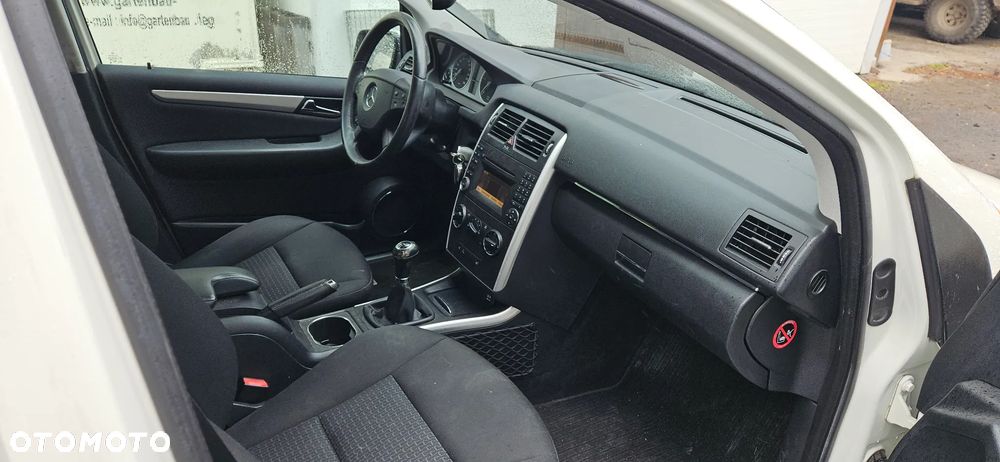 Mercedes-Benz Klasa B 200 CDI - 6