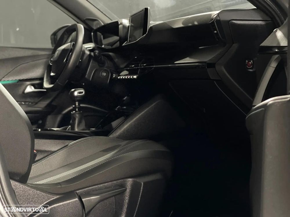 Peugeot 2008 - 5