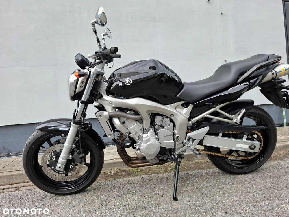 Yamaha FZ6 - 32