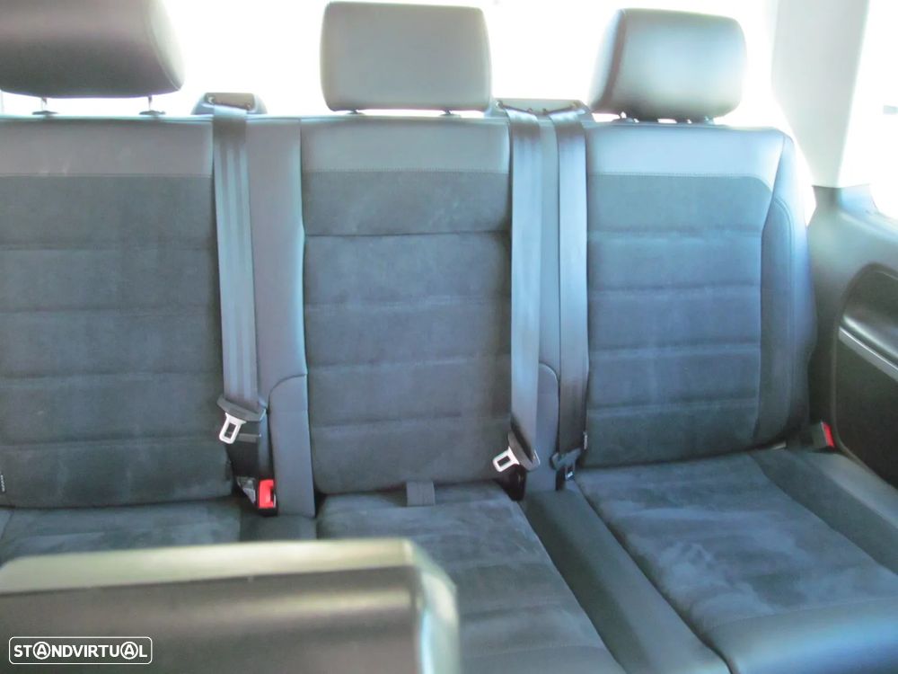 VW Multivan 2.0 TDi BM Highline DSG - 14