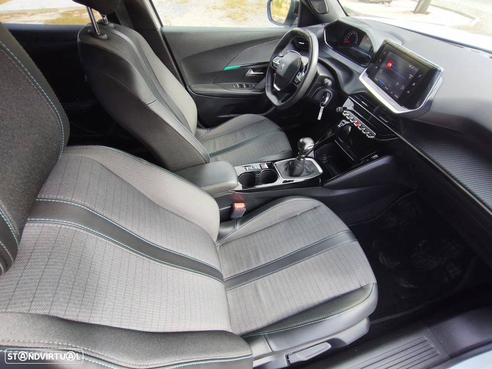 Peugeot 2008 - 6