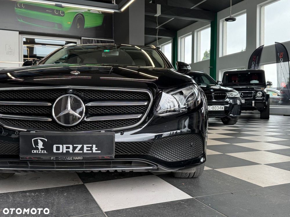 Mercedes-Benz Klasa E - 37