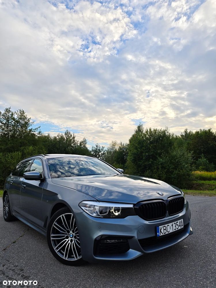 BMW Seria 5 530d xDrive Sport Line sport - 9