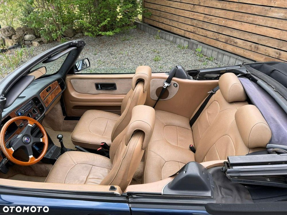 Saab 900 - 12