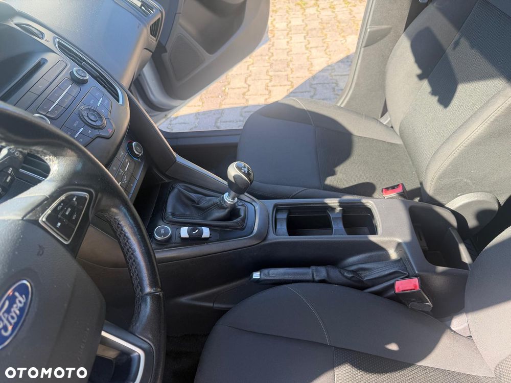 Ford Focus - 9