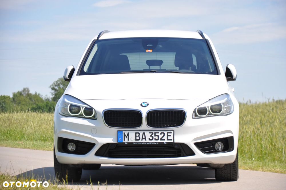 BMW Seria 2 218d Advantage sport - 2