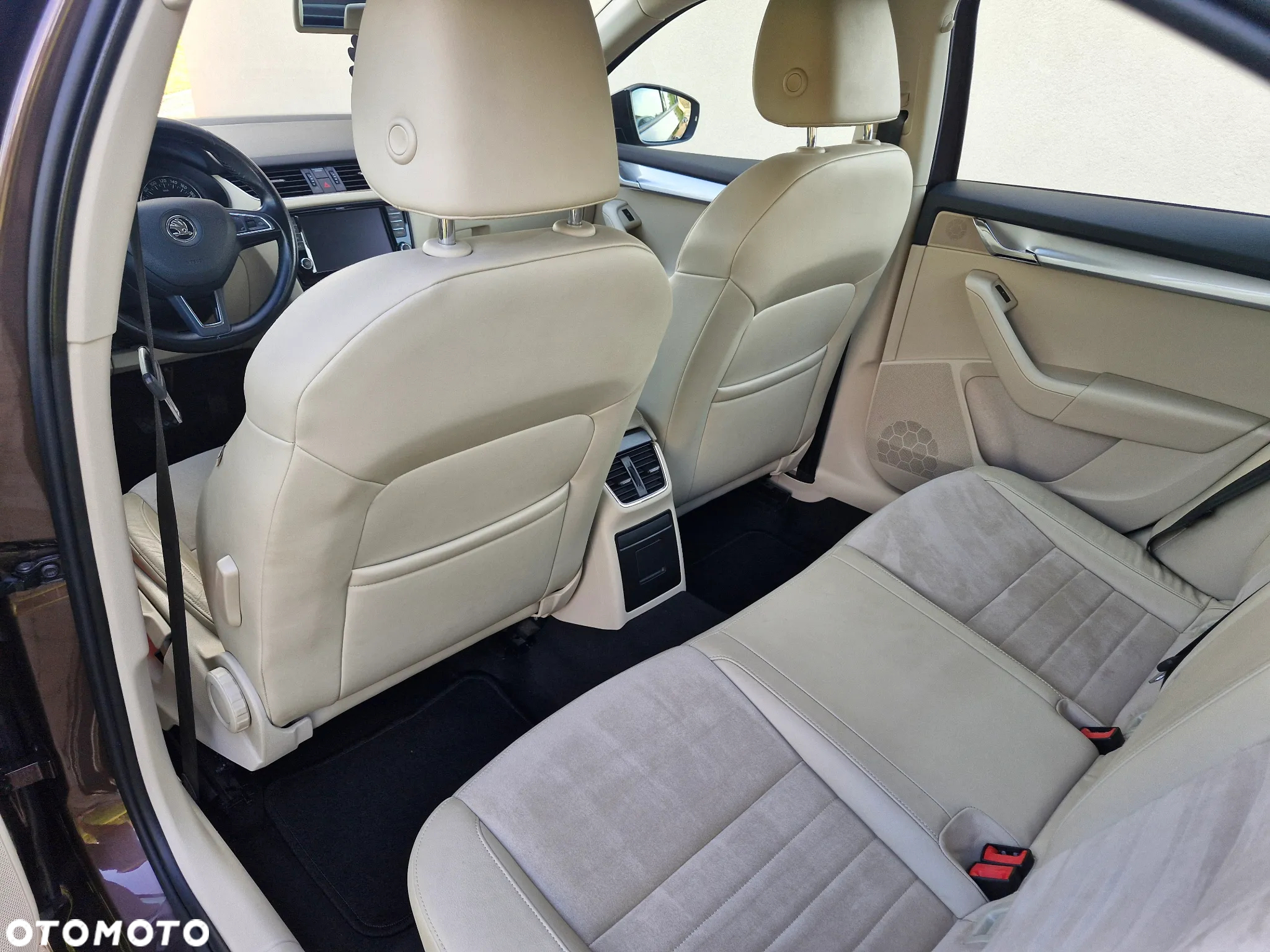 Skoda Octavia 1.8 TSI (Green tec) DSG Style - 21