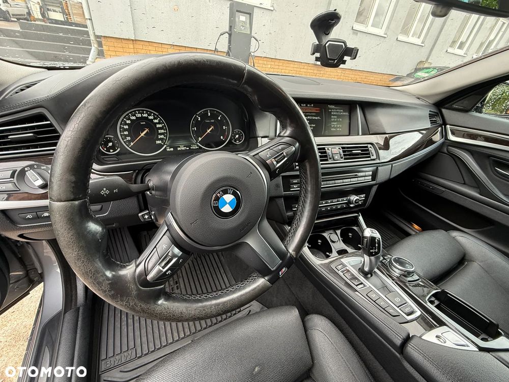 BMW Seria 5 535d xDrive - 9