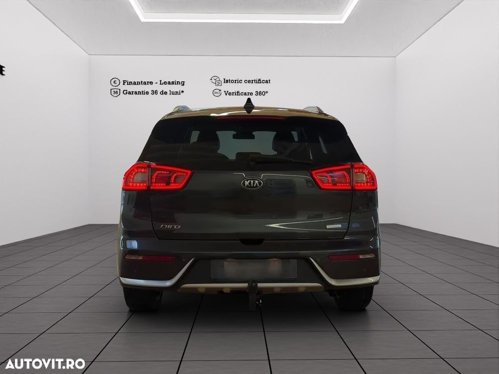 Kia Niro 1.6 GDI HEV 2WD OPF Aut. Spirit - 4