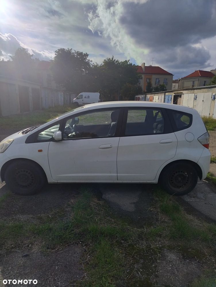 Honda Jazz 1.2 Base - 11