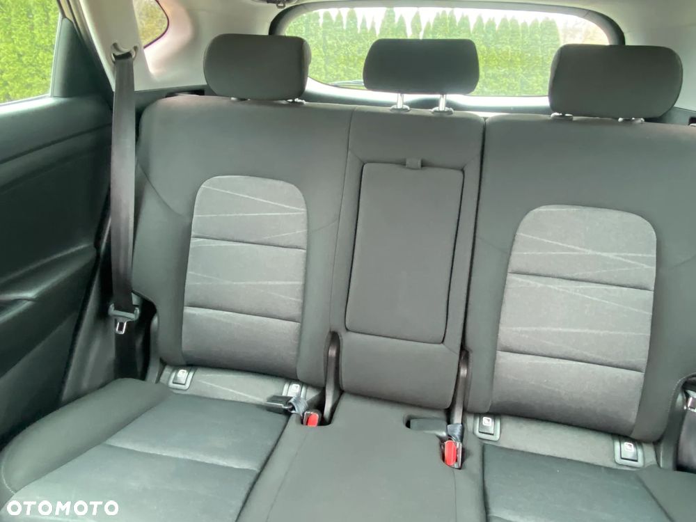 Hyundai Tucson 1.6 GDI BlueDrive Style 2WD - 27