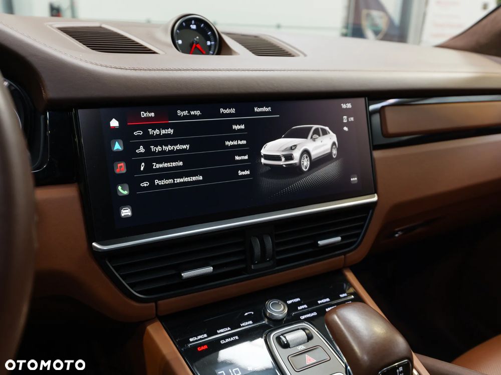 Porsche Cayenne E-Hybrid Platinum Edition - 26