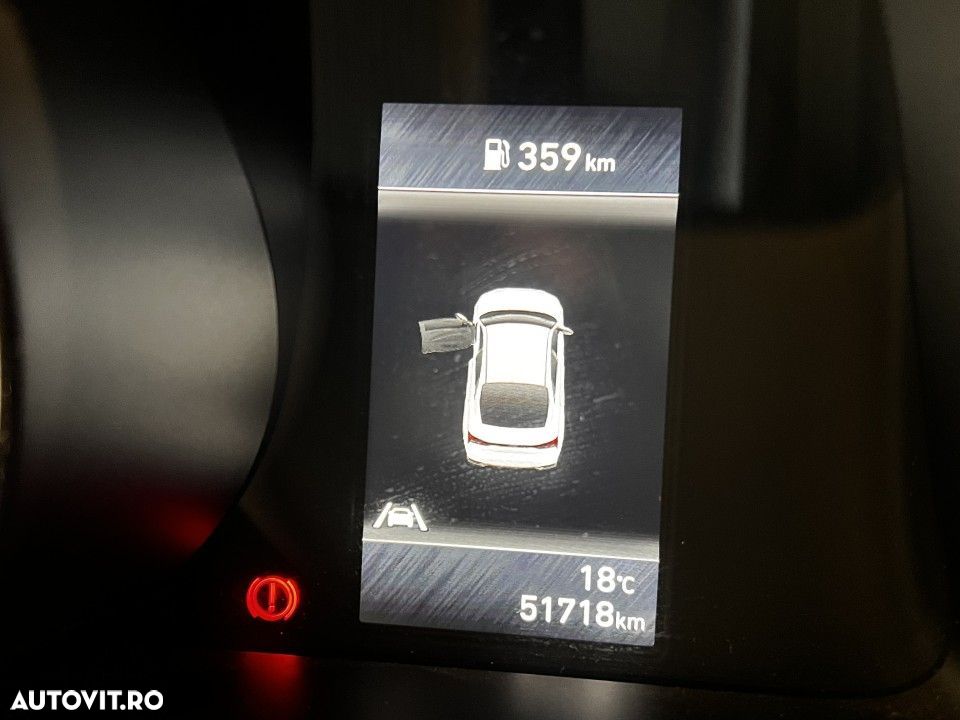 Hyundai Elantra 1.6 l 123 CP 6MT Classic - 11